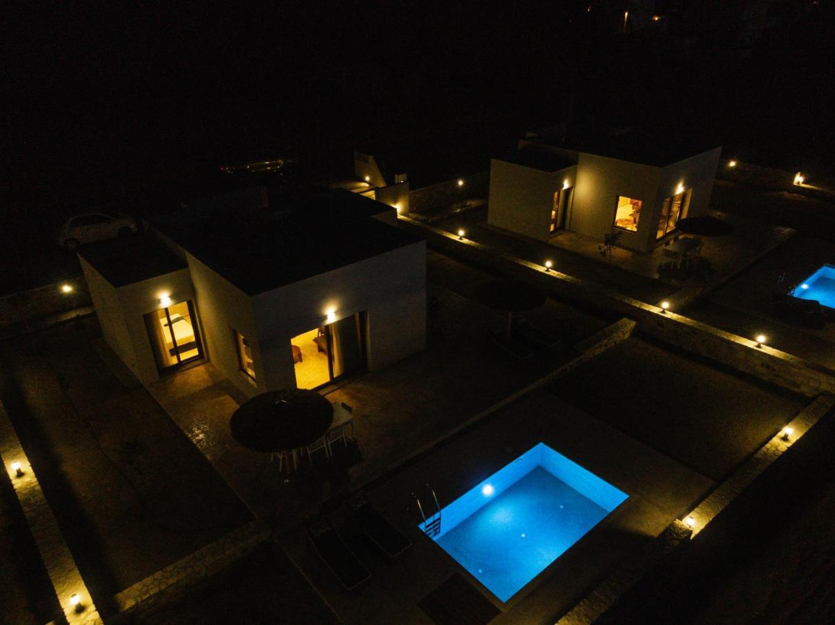 Kedros Katikies Villa Kalamaki  Exterior photo